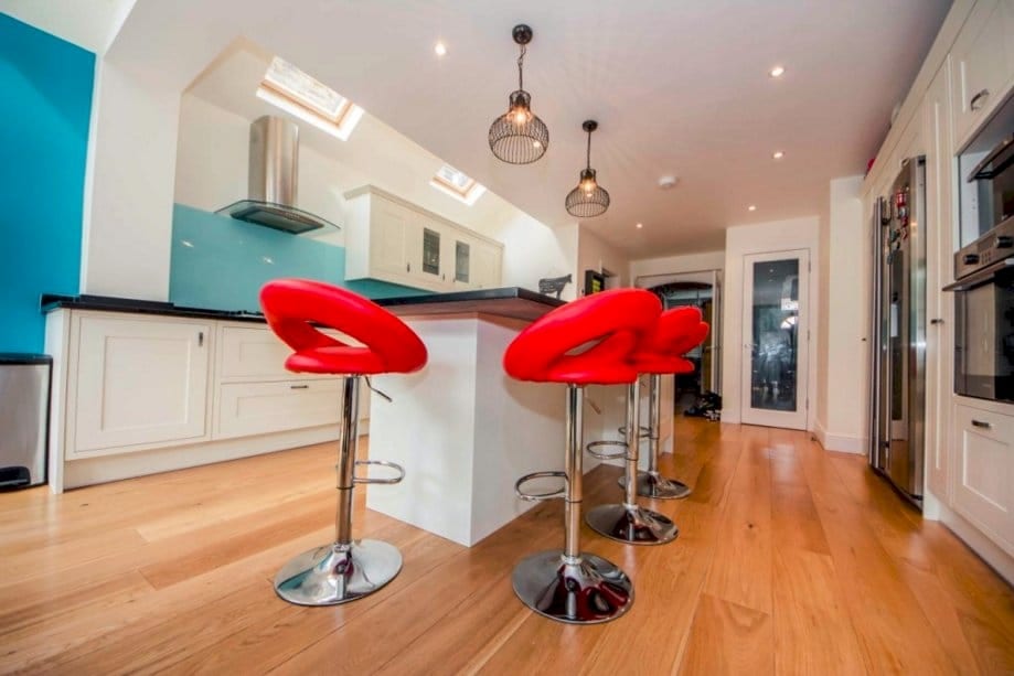 Modern Kitchen Extension with Rooftop Terrace in Putney, London — image 1