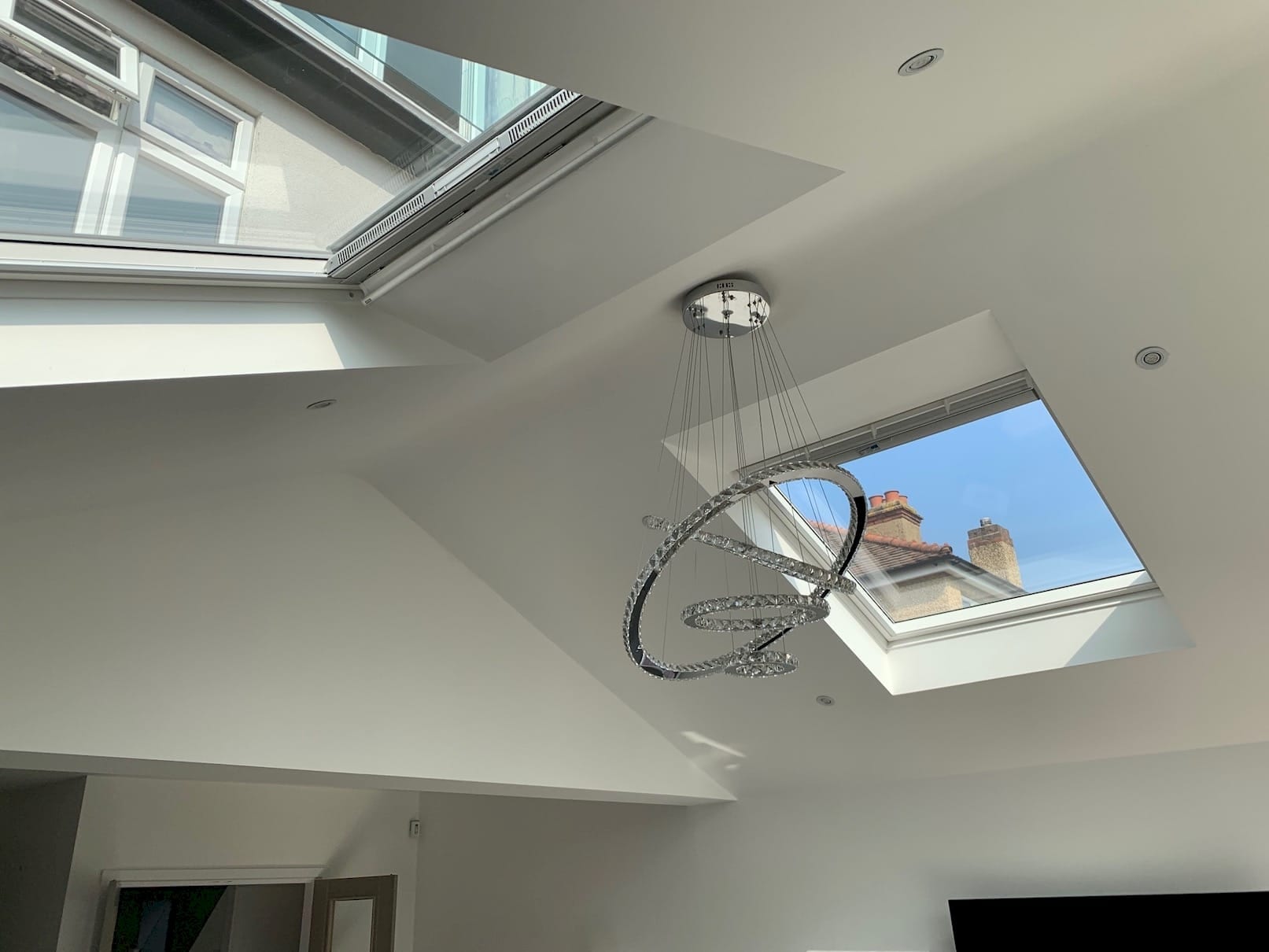 Luxurious House Extension in Worcester Park, London — image 17